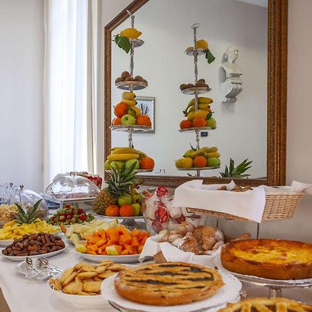 Appartamenti Resort Roma 6.3 E Resort I Banchieri Ravenne Extérieur photo